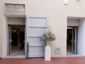 L'ingresso della Galleria dei Costumi della Contrada del Drago