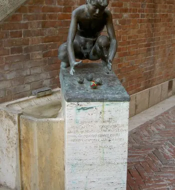 Fontanina della Contrada del Drago