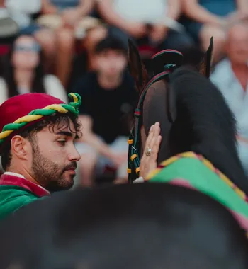 Corteo Storico, il barbaresco con il barbero, foto di Pietro Tonnicodi